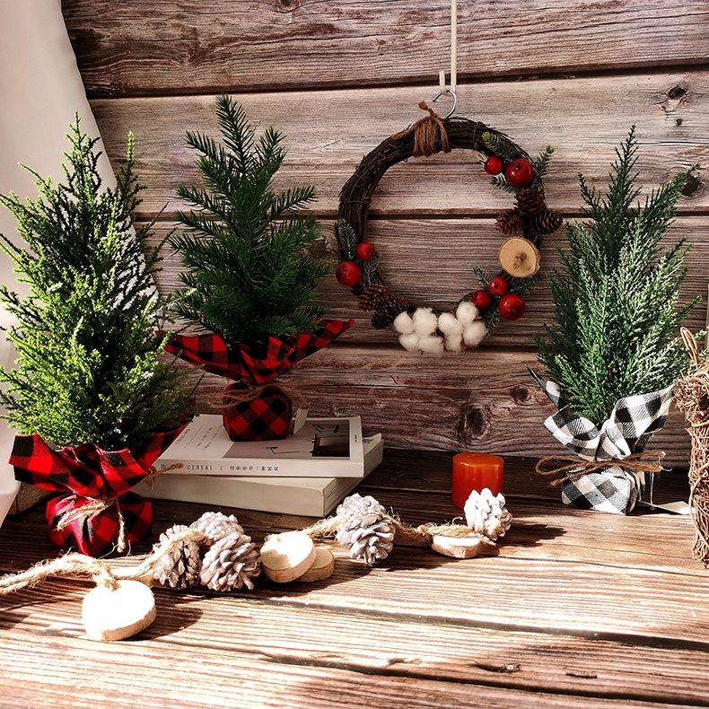 Christmas decoration supplies tabletop Christmas tree